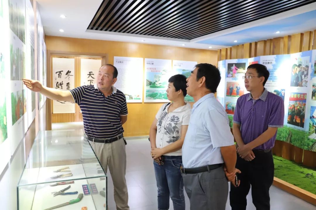 省派武城县乡村振兴服务队成员关海鹰到下洼镇调研