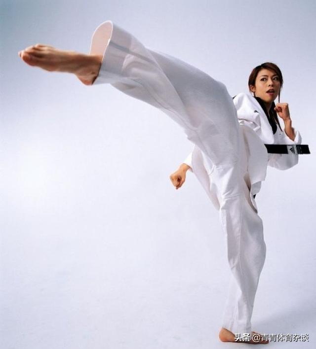 就在于使神经能精确控制肌肉,形成良好的动力定型,如果你开始练跆拳道