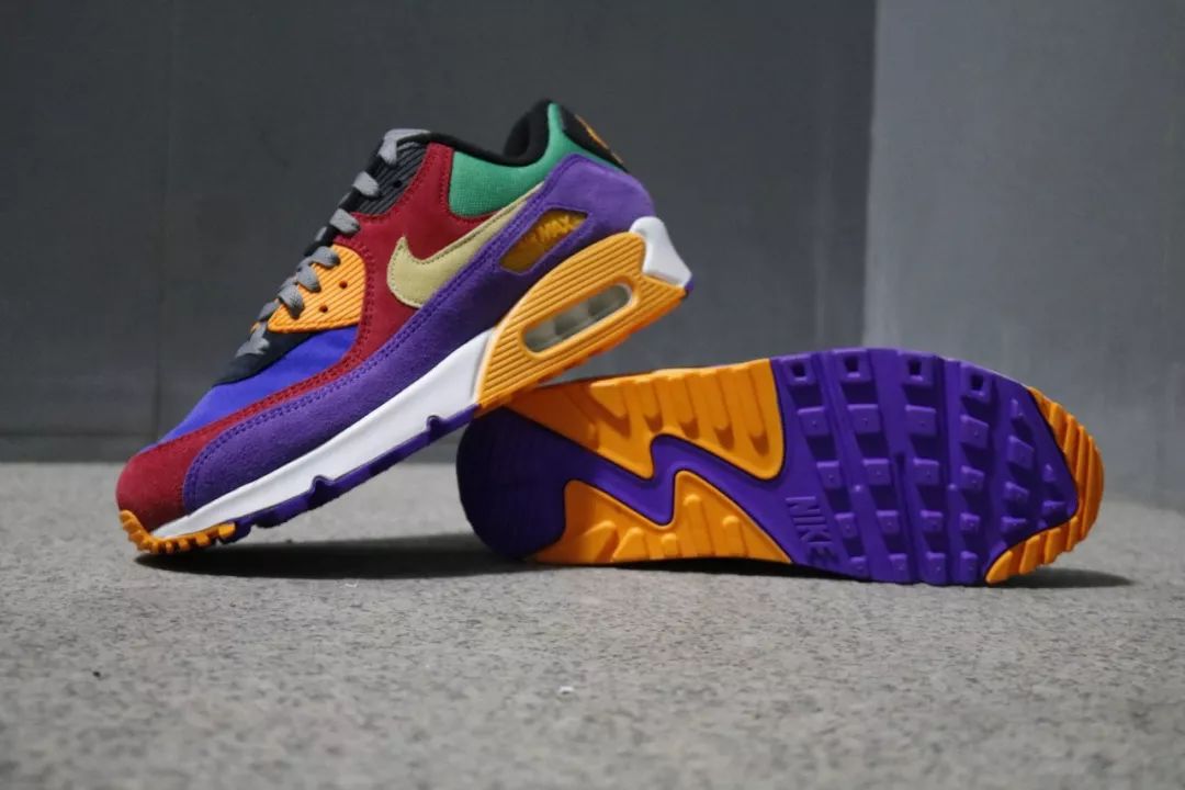 bt限量發售以經典配色為靈感nikeairmax90qsviotech