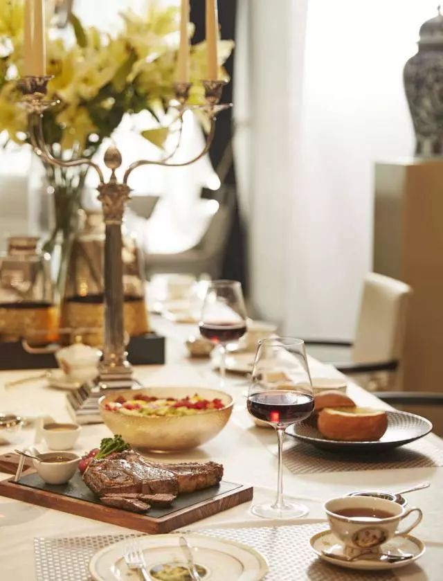 全国各大城市「上流社会」图鉴,广州人开玛莎拉蒂吃路边摊._生活