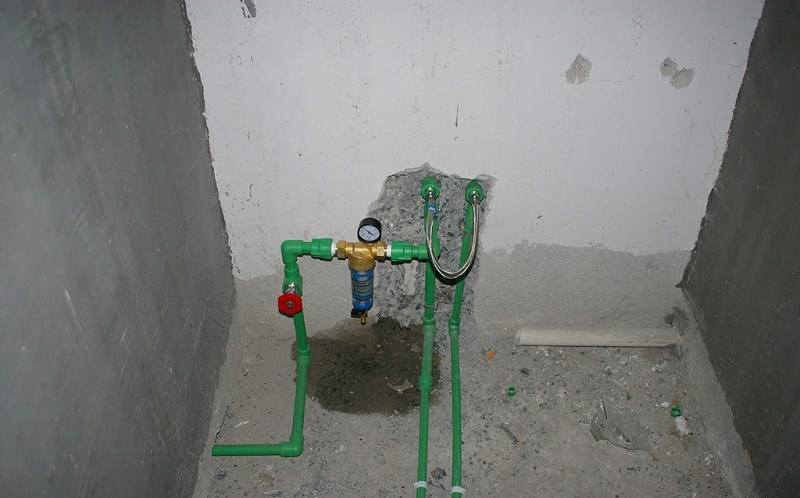 遇到不靠谱师傅差点被坑入户水管改成20管以后用水没影响