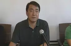政府副旗长徐颖剑,盟交通局农村办主任桂兰出席会议,各苏木乡镇分管副