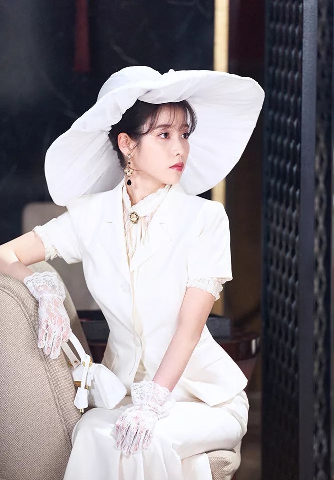 德鲁纳酒店iu的超a复古发型借鉴合集