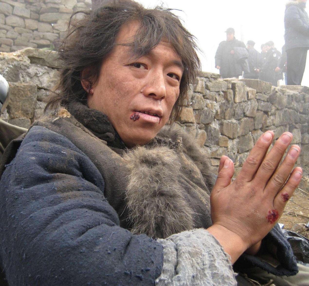 黄渤追了她13年,成名依旧对她不离不弃,如今45岁把她宠成公主