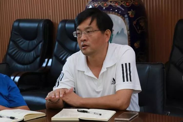 桐花万里丹山路雏凤必将清于老凤声河北丰润车轴山中学青蓝工程新教师