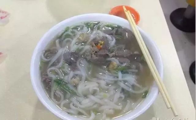 金湖广场附近美食图片