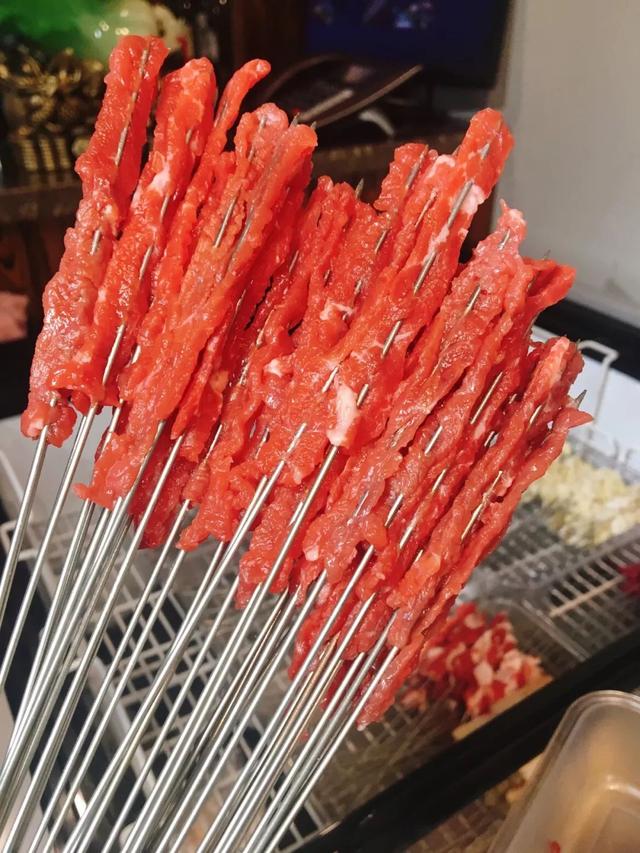 长春这家烧烤店三分熟火候到位是一绝生烤系列下酒也贼拉盖
