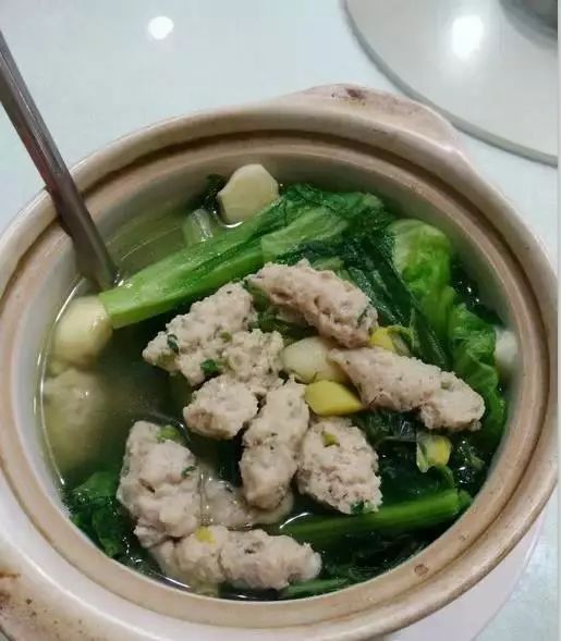 金湖广场附近美食图片