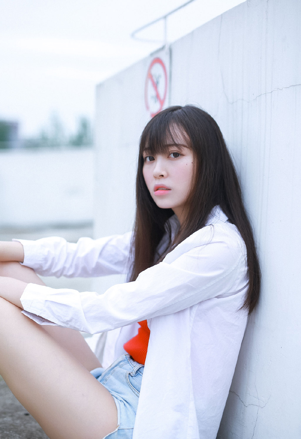 性感美女深v装碎花短裙性感私房写真