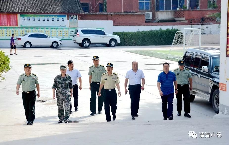 县委常委,人武部政委陈钧,县人武部部长靳军,副县长马怀安等陪同调研.