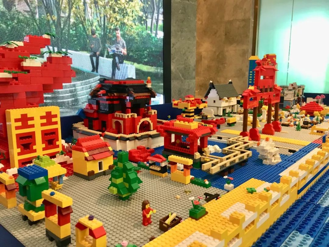 活动回顾龙湖天璞乐高嘉年华活动圆满成功