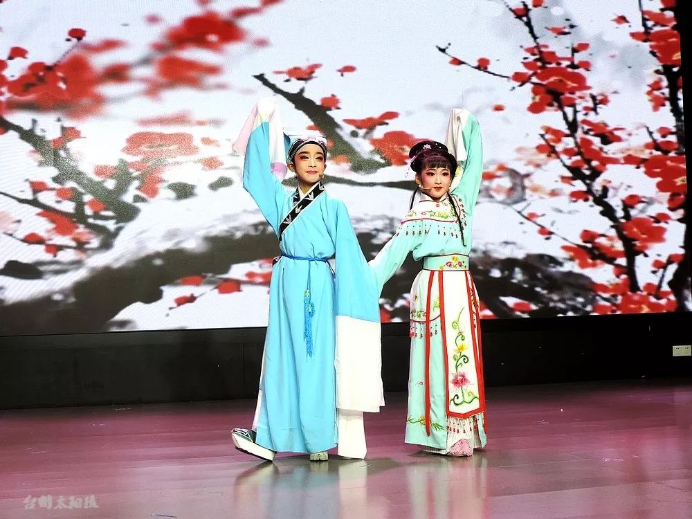 台州市少儿越剧团一岁啦周年展演反响热烈