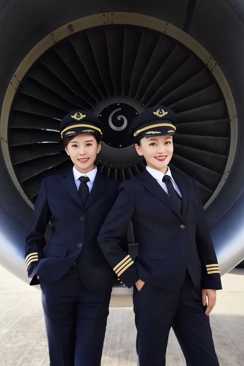 红土航空飞行员小姐姐