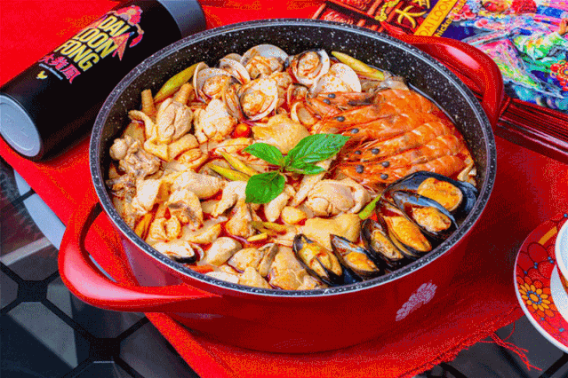 万达广场×大众点评邀约你来吃"霸王餐"!