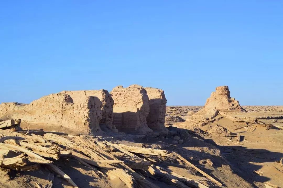 丝路秋来风景异,畅游巴州正当时!美丽的巴音郭楞向全世界发出邀请!_中