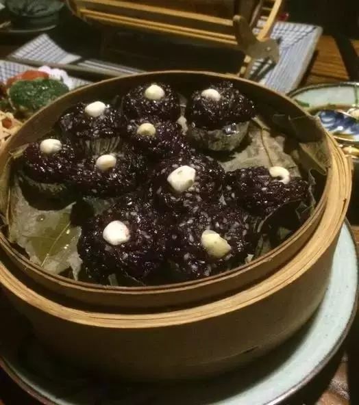 金湖广场附近美食图片