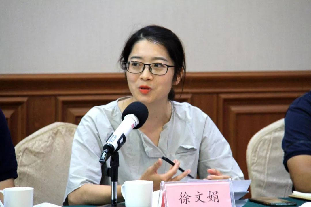 市人才办工作人员刘洋介绍政策团市委书记徐洁芳主持会