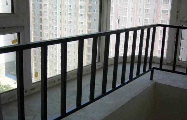 疑问在更换门窗时商品房的防护栏到底该不该拆
