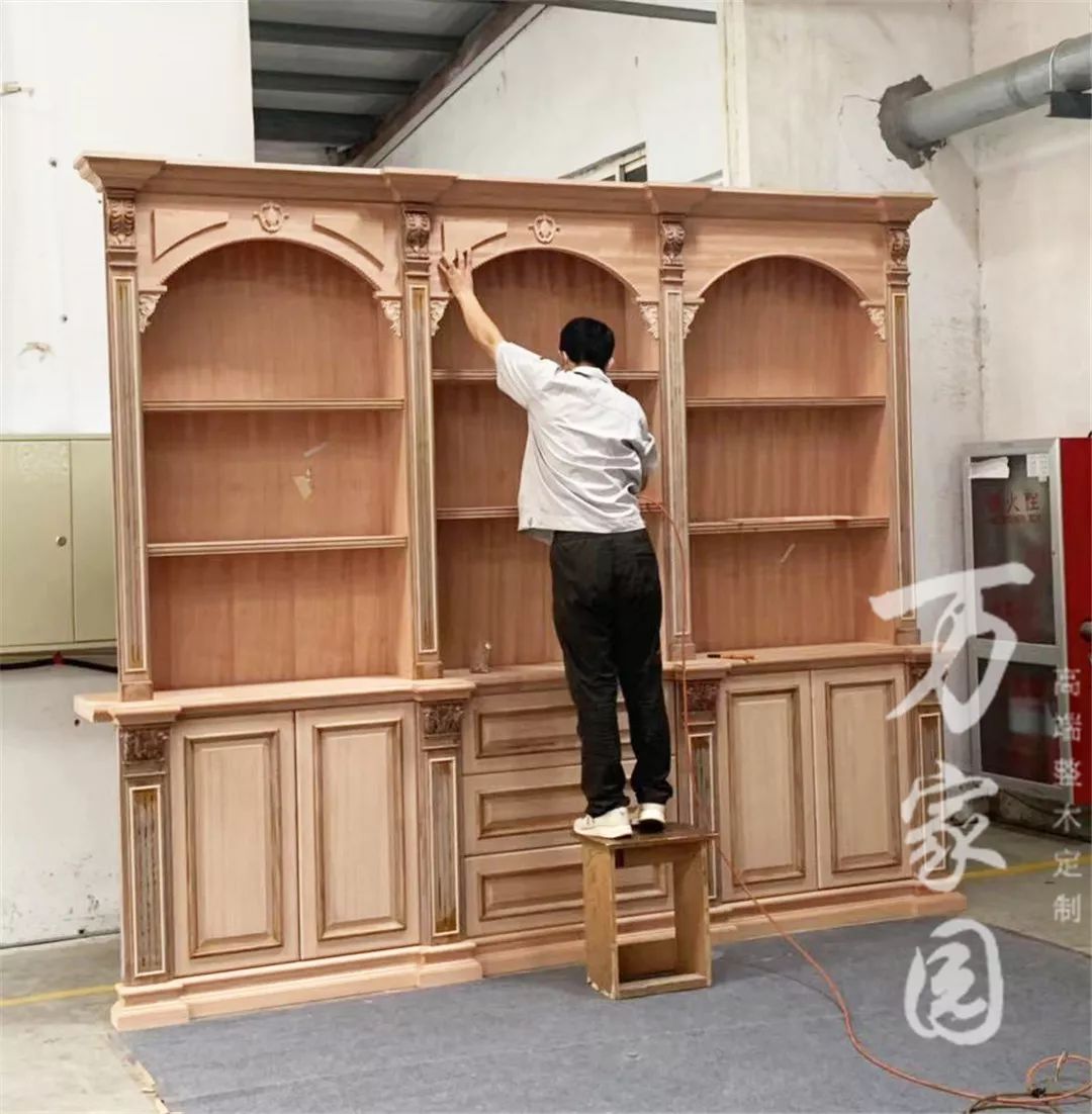 上节组件组装完毕)(组装上节柜体框架)4,组装上节柜体