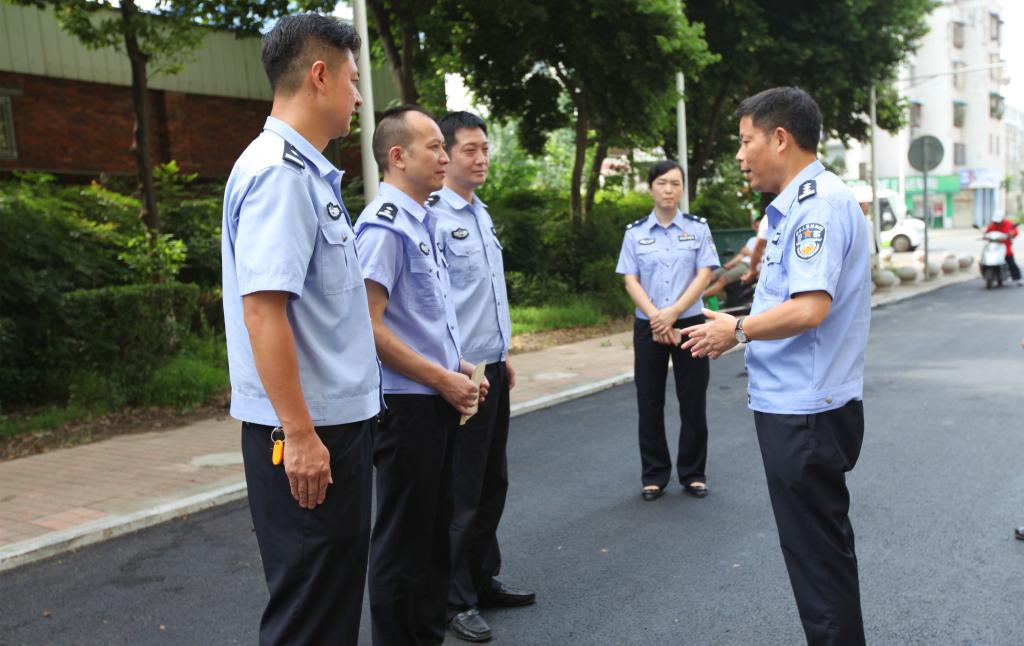 东坡区副区长王维强图片