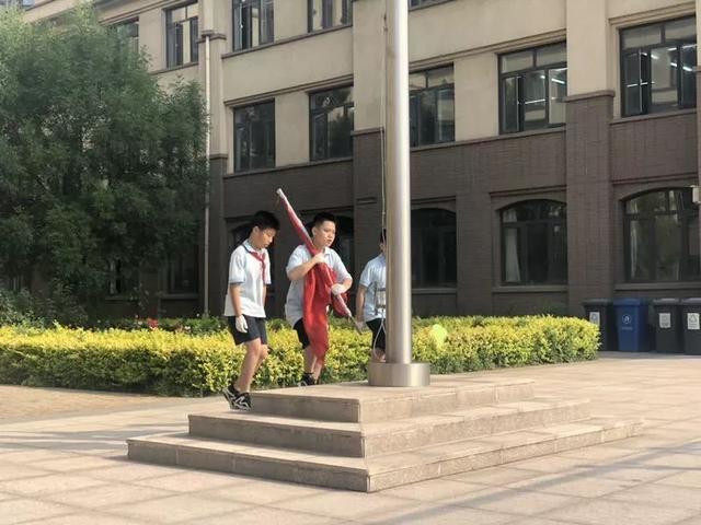 【基层队讯】武清区各少先队组织广泛开展"开学第一课"主题活动_杨村