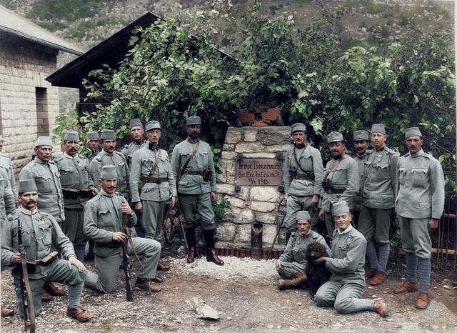 保加利亚于1915年9月宣布加入同盟国,接着塞尔维亚就被奥匈帝国和