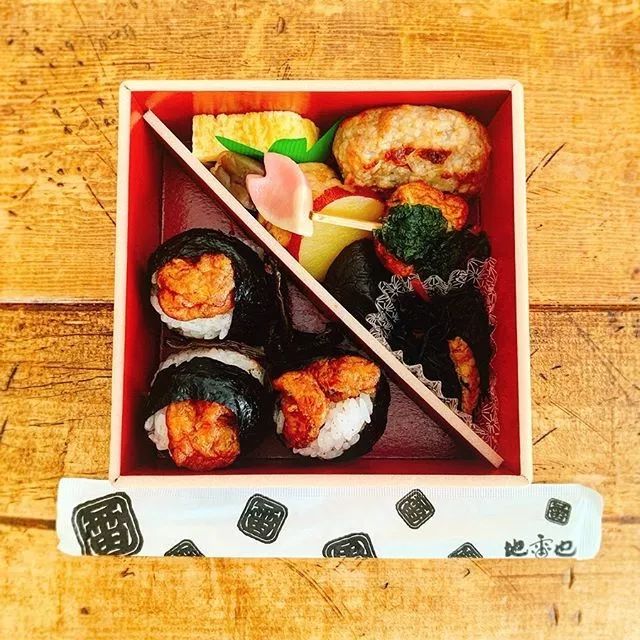 ブランジェ浅野屋「轻井泽火腿」,这家是传统的欧洲风格,大片的轻井泽