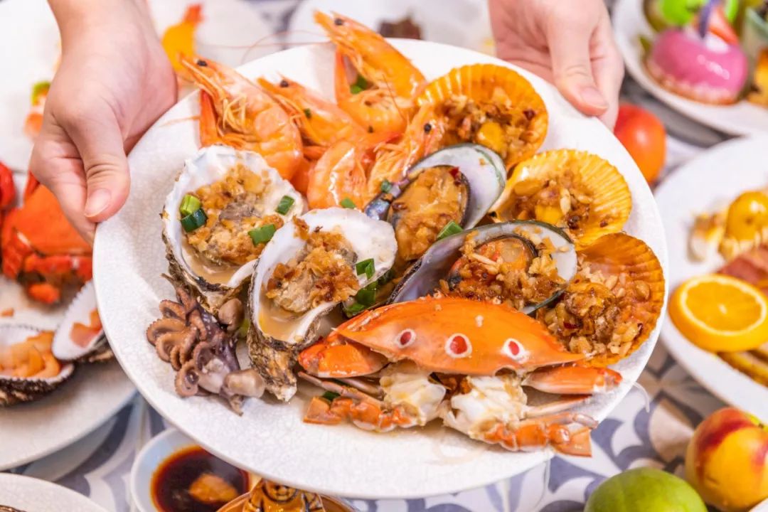 泰国美食节空降香格里拉!海鲜龙虾刺身.200 道尖货无限畅吃!