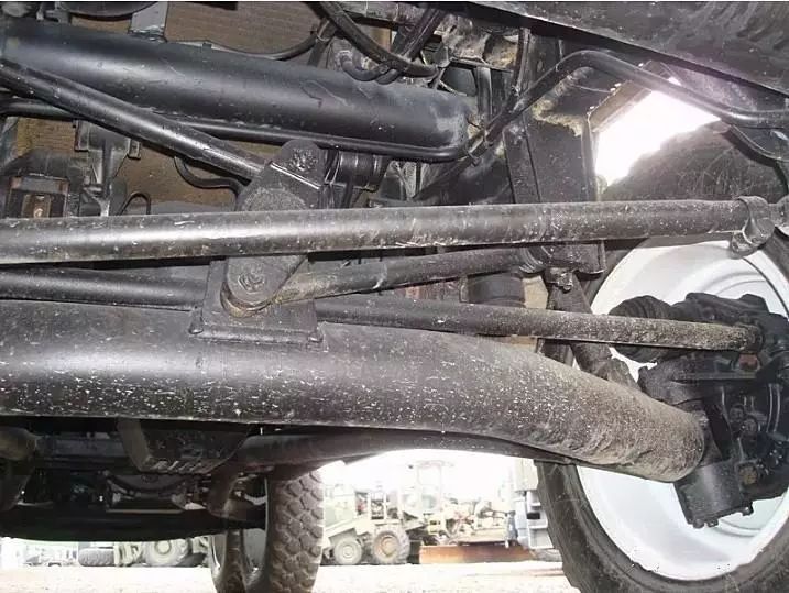 对不起我是来找鸡蛋里面骨头的被神化的乌尼莫克有多少优点就有多少