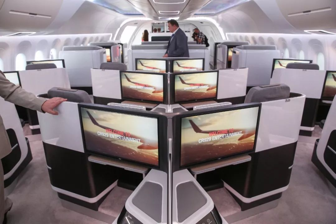 这次,普京又坐进了驾驶舱!