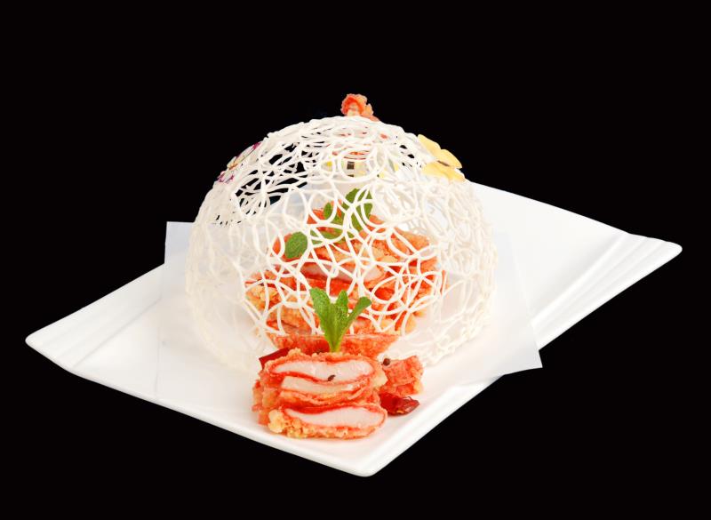 这是蒲鹏飞大师做的网红菜品白色恋人,香酥鸡排,大家可以学习学习蒲