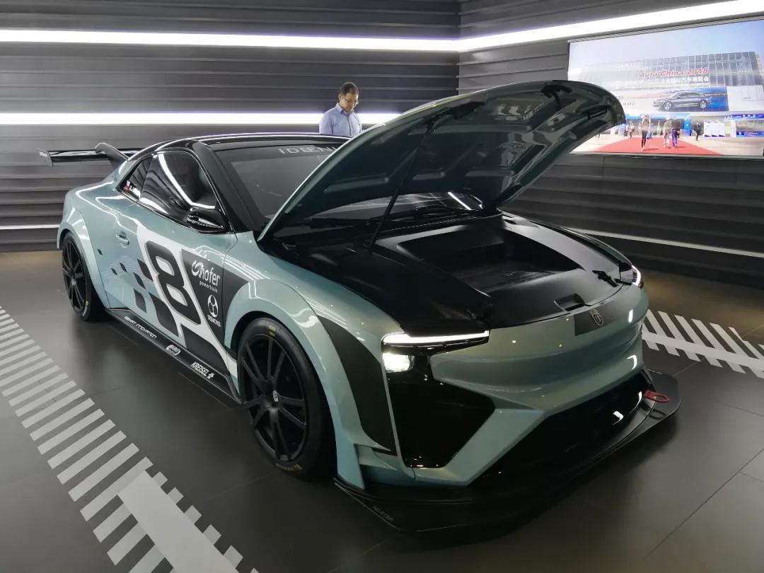 爱驰gumpert nathalie