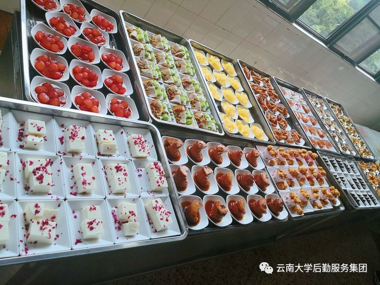 云南农业大学食堂图片