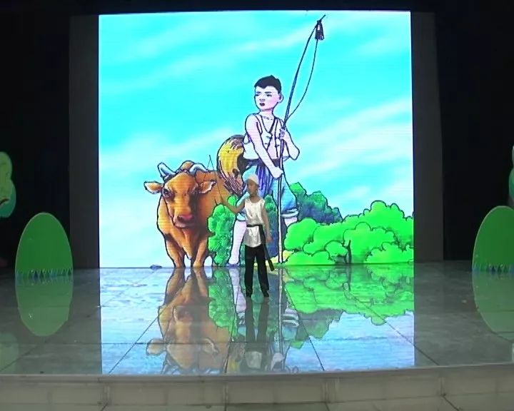 参赛节目 《胖国王减肥记》霸州市幼儿园参赛节目 《狼和小羊》北京