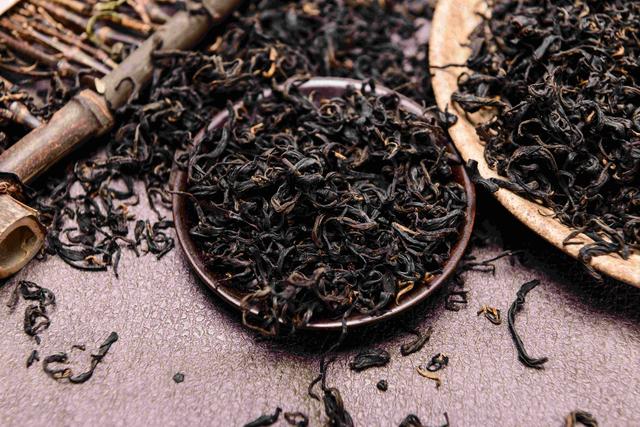 梦贤苗族古丈红茶