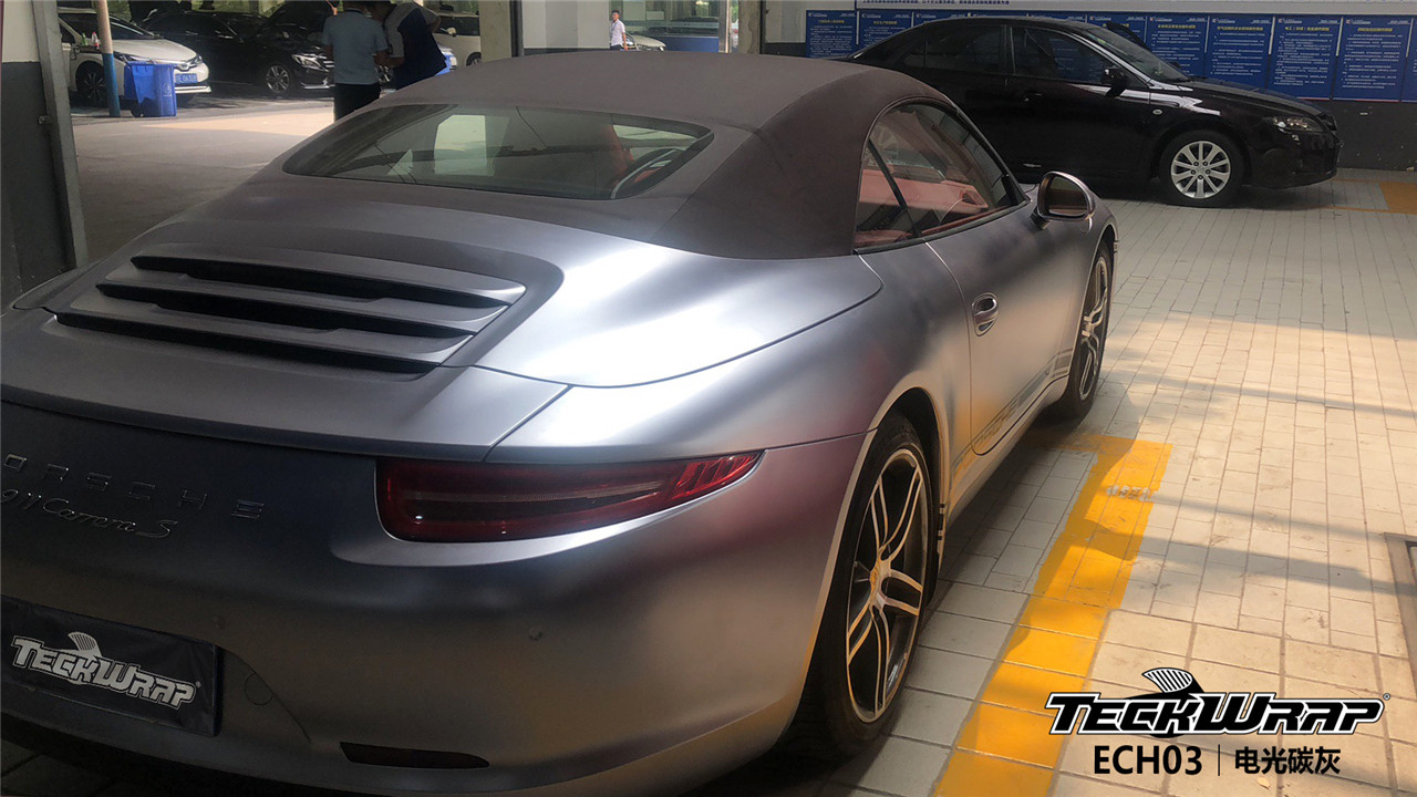 自信爆表保时捷911,焕发魅力改色贴膜teckwrap美国秃鹰的ech03电光碳