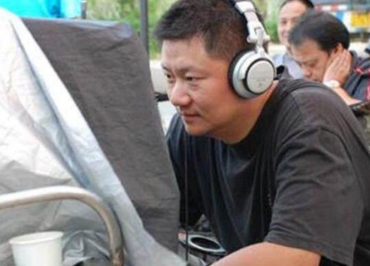 何琳丈夫是著名导演,大姑子是军官大校,公公婆婆身份更厉害_吴兵