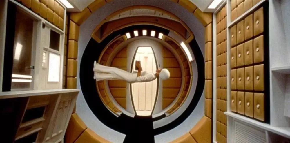 太空舱自从科幻电影诞生以来,许许多多科幻大师为我们创造了无数经典