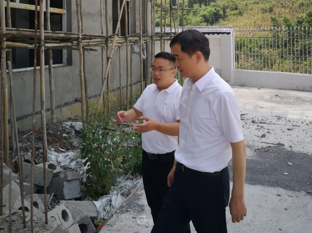 这份牵手,或许您也曾相助!_周巷镇