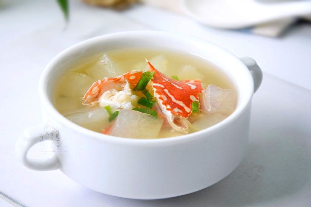 冬瓜花蟹汤现在说的花蟹,大都指公蟹,清甜味鲜,不管是清蒸,煮粥,爆炒