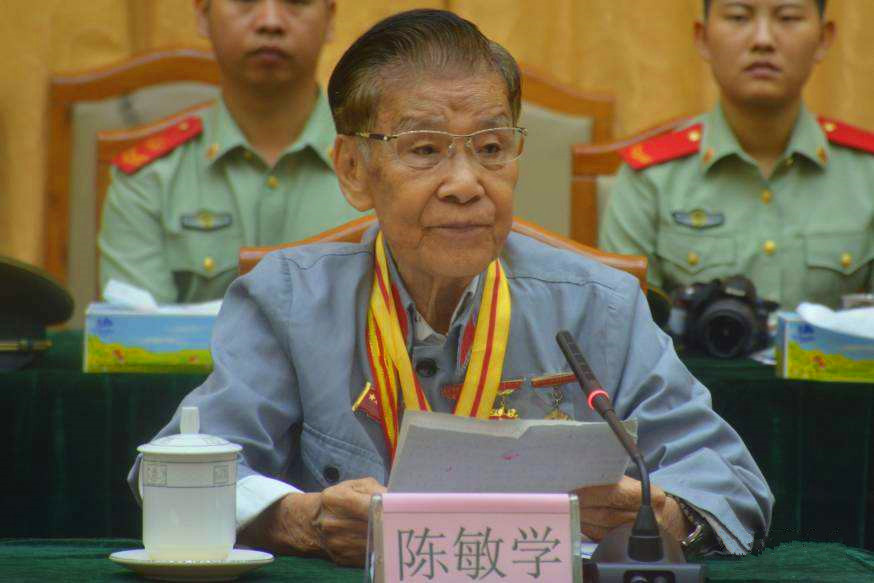 人13岁就为日军效力,用日本名字说日本话,战争结束却成大英雄_陈敏学