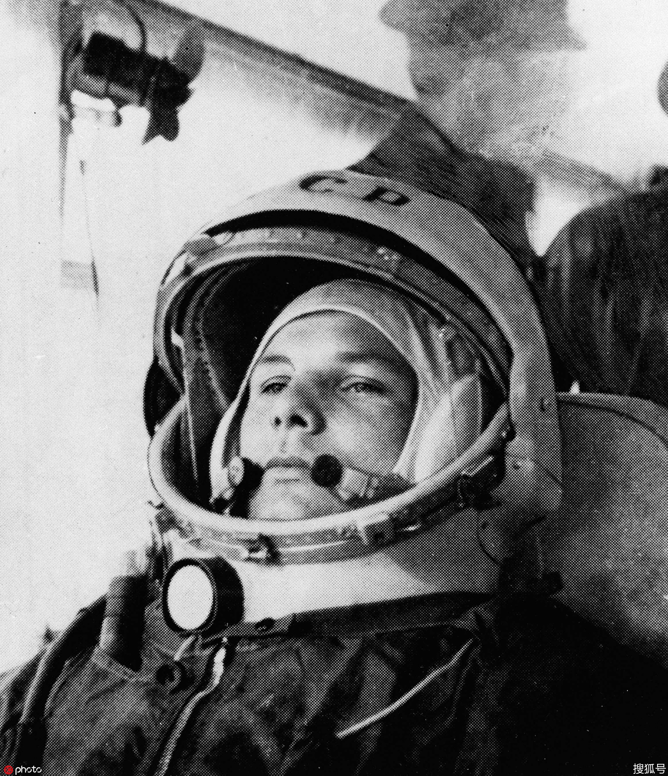 他是前苏联的太空英雄却死于训练中的意外事故