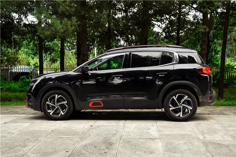 小质说车出人意料的8at试驾东风雪铁龙天逸c5aircross