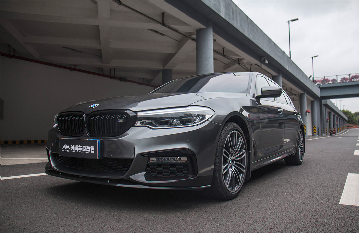 【颜色】金属烟灰