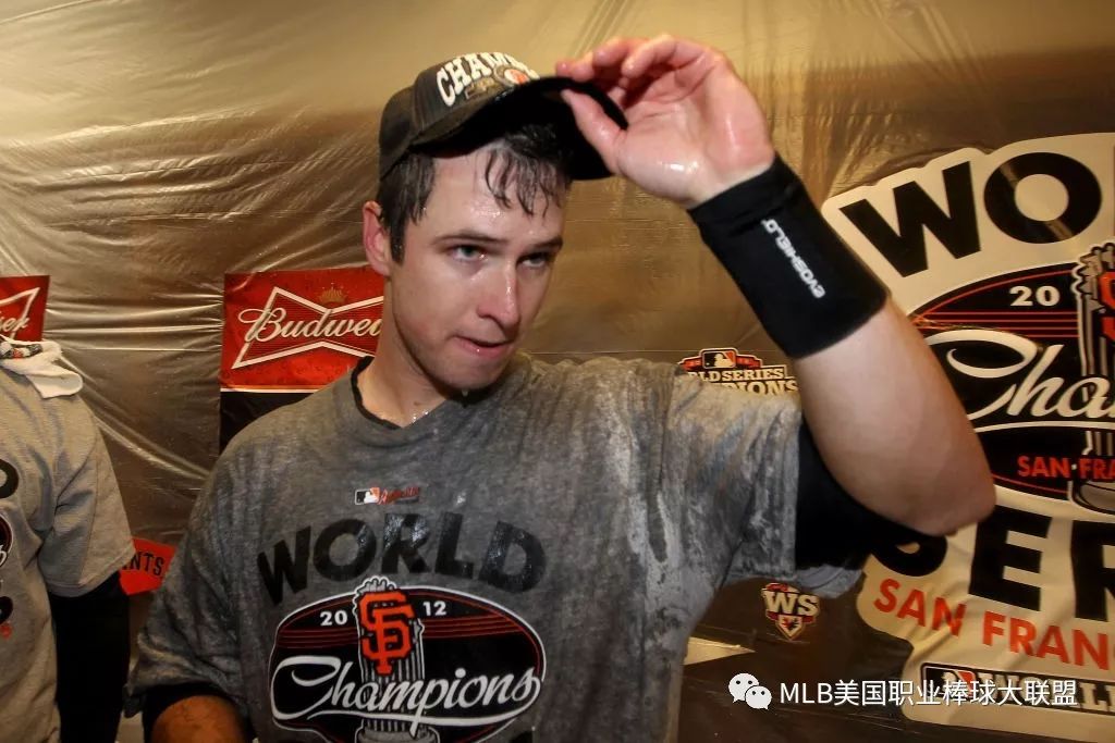 地表最强11人联盟门面担当巴斯特波西你怎能如此迷人