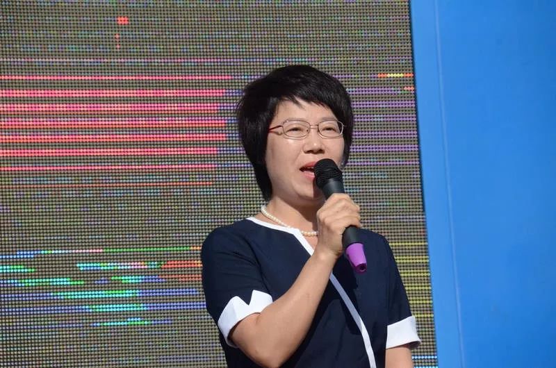 同学领誓高一新生入校宣誓2019年第91期(总1029期)供稿:赵吉祥图片:赵