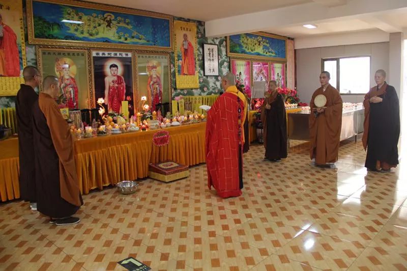 包头青云念佛堂恭请能广法师宣讲《地藏菩萨本愿经》功德圆满_法会