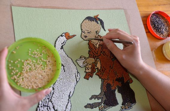 邯郸这个小镇把粮食画展开到北京的博物馆啦