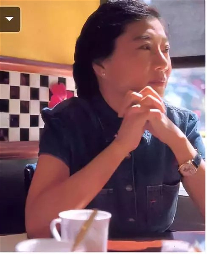 亦舒爱情是女作家的灵感也是女作家的毒药