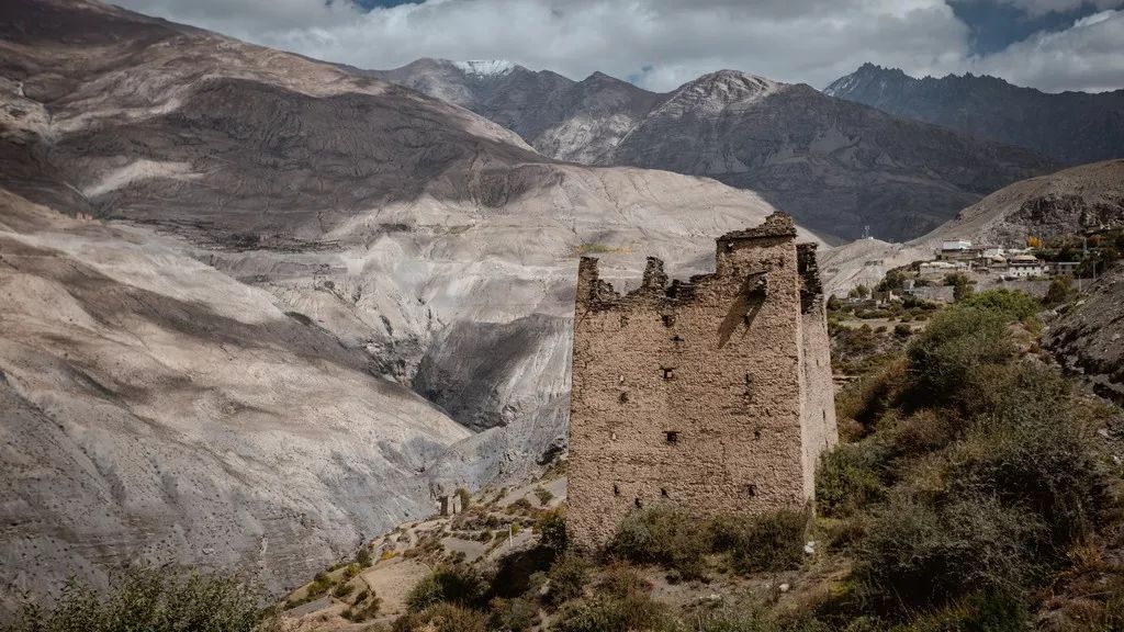 探秘拉萨后花园勒布沟森林氧吧湖泊雪山这个秋天你值得拥有